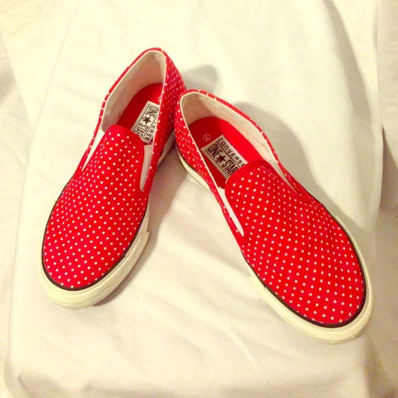 Red & White Converse...Size 7.