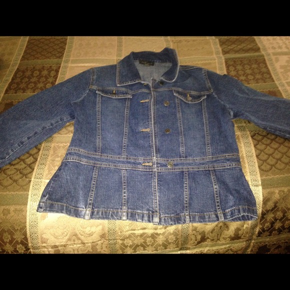 Women's denim jacket