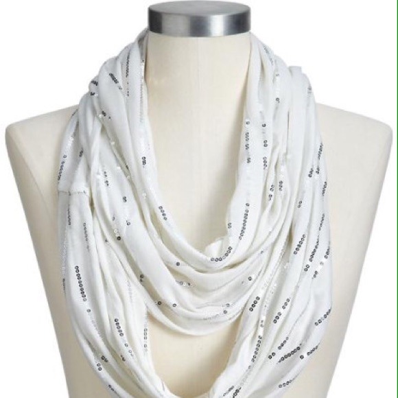 Old Navy white sequin infinity scarf
