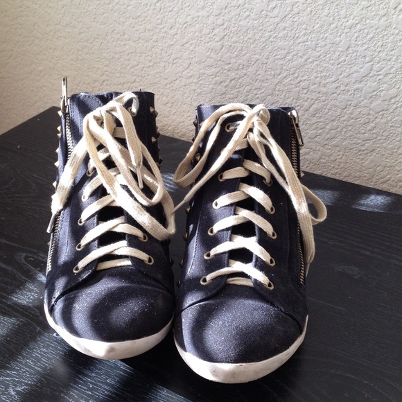 Fab shoes - Picture 3 of 4