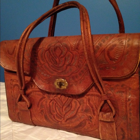 Leather vintage purse