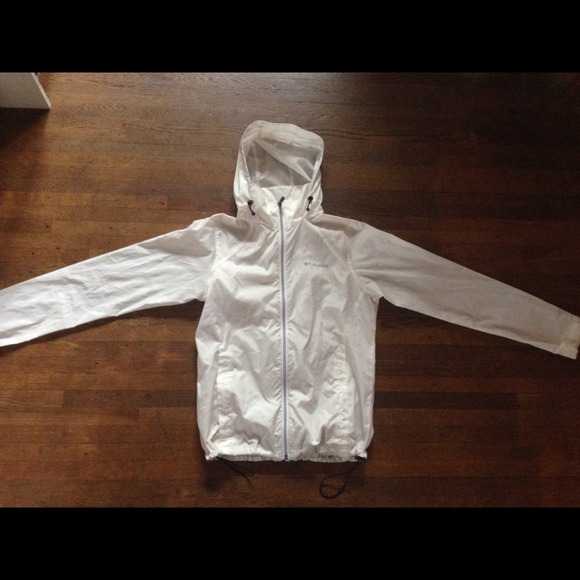 White Columbia Sportswear Rain Jacket