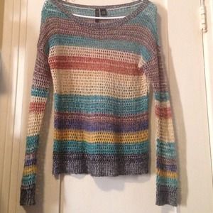 •Tilly's brand sweater•