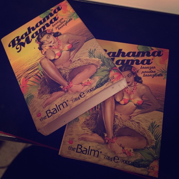 THE BALM BRONZER