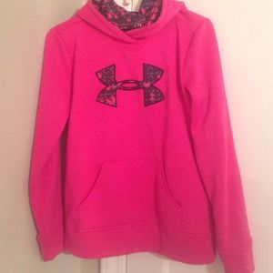 Pink and black Under Armour hoodie!!