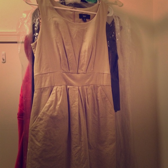 Khaki business style dress!