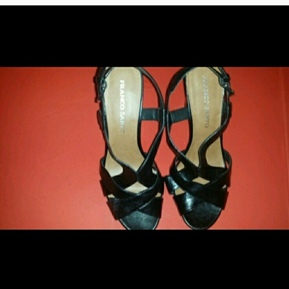 Open toe heels - Picture 2 of 3