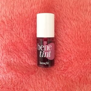 Benefit Tint lip & cheek.