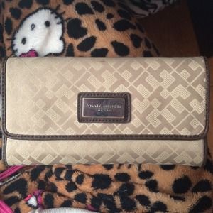 Tommy Hilfiger Wallet