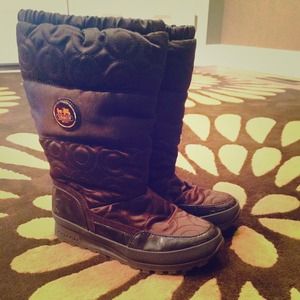 Sold - Coach Drexel quilted snow boots size 6