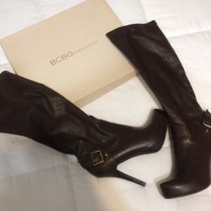 BCBGeneration mocha nappa stretch boots