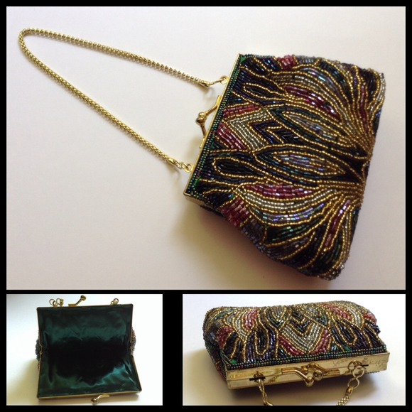 Beautiful Beaded Wristlet - Picture 2 of 4