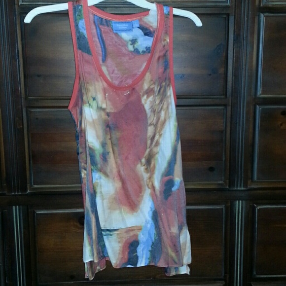 Simply Vera race back top