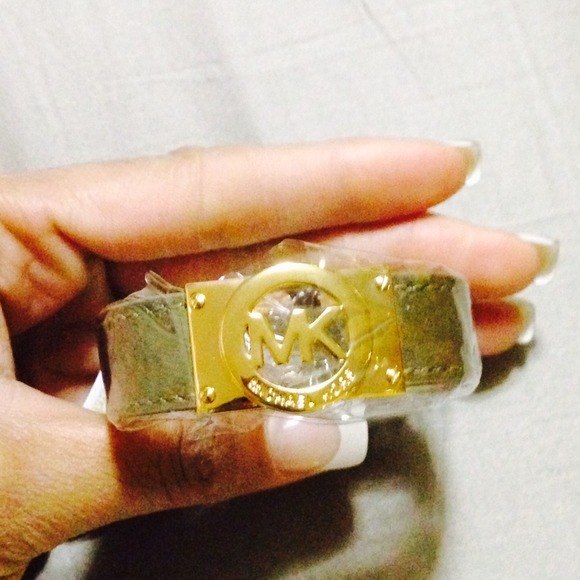 🎊HP🎊 Michal Kors wristband