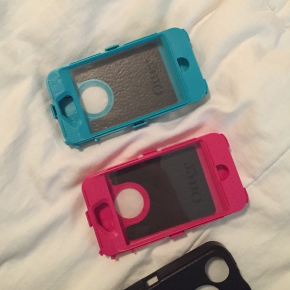 iPhone 4 otterbox - Picture 3 of 3