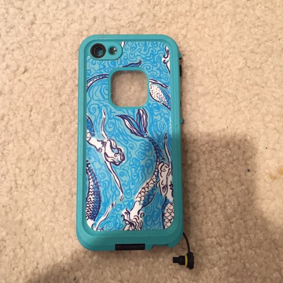 Really life proof 5s case with Lilly Pulitzer
