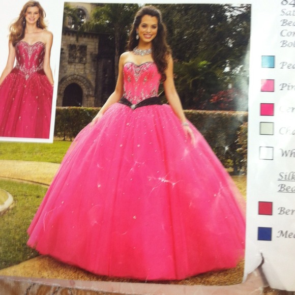Sweet sixteen dress /quinseanera dress - Picture 2 of 2