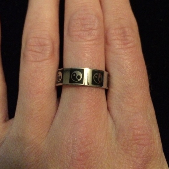 Buy 2 Get 3 FREE! Stainless Steel Ring. NWT. - Picture 2 of 2