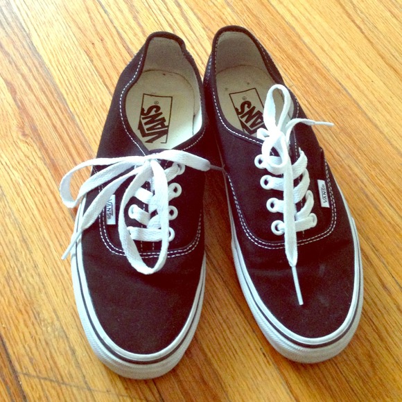 Vans slip ons w box