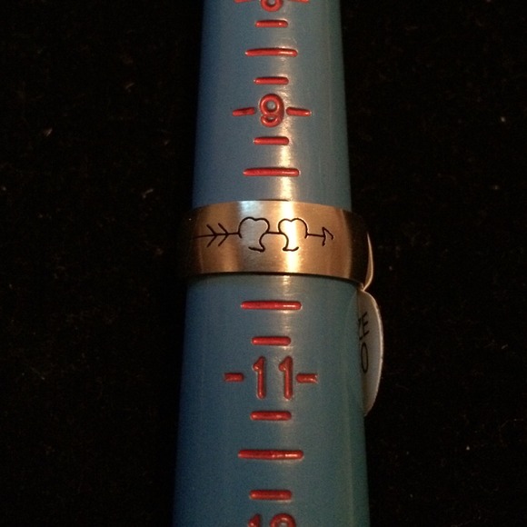 Buy 2 Get 3 FREE! Stainless Steel Ring. NWT. - Picture 1 of 2