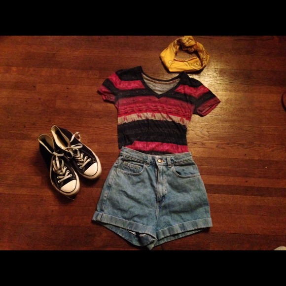 Urban Outfitters V-neck shirt