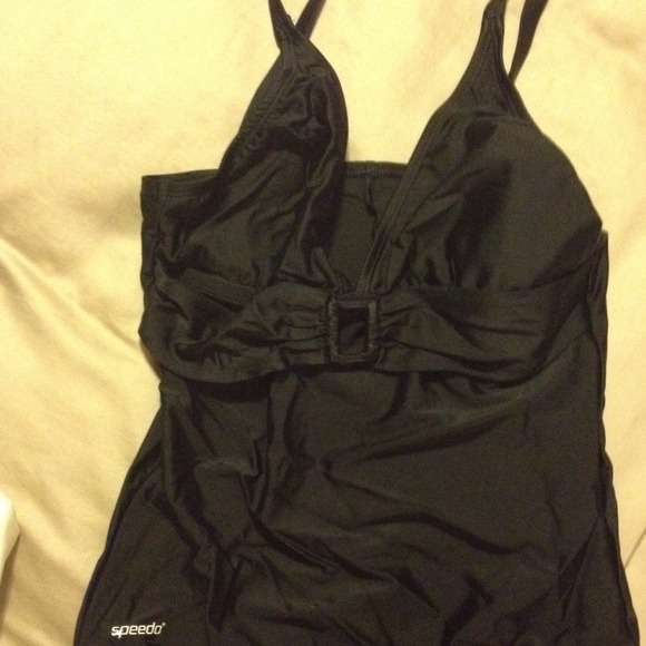 NWOT Speedo one piece bathing suit