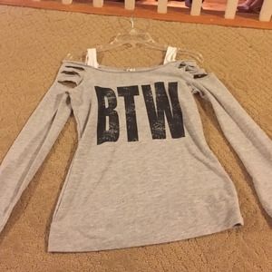 Off the shoulder long sleeve top