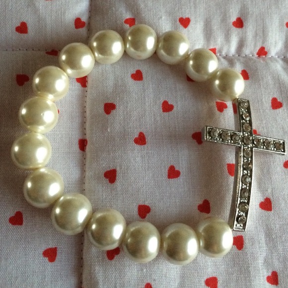 Swarovski Pearl and Rhinestone Cross Bracelet