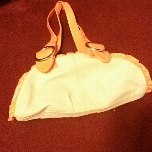 Orange straw tote bag