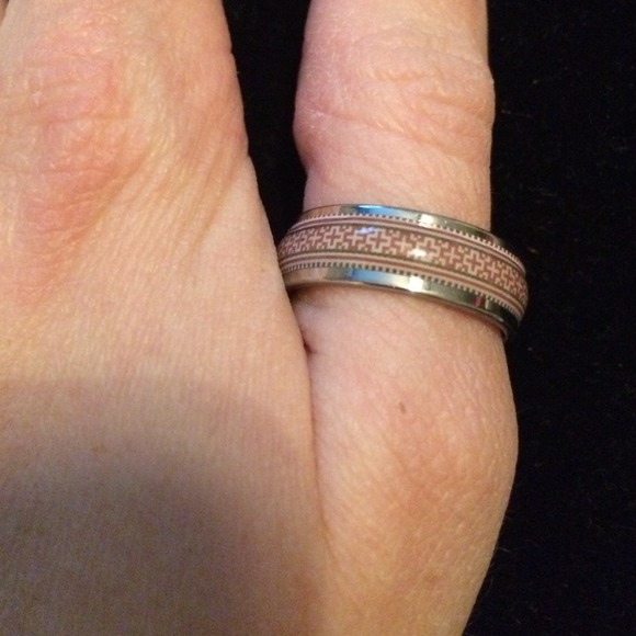 Buy 2 Get 3 FREE! Stainless Steel silver ring. NWT - Picture 1 of 2