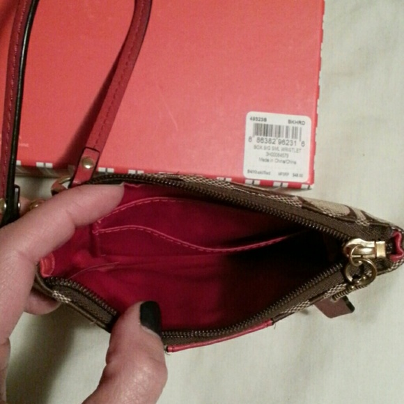 SOLD! - Picture 3 of 4