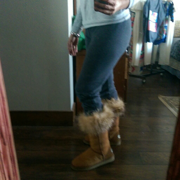 Love Australia collection fur boots