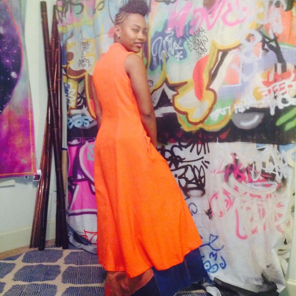 Orange Sleeveless Dress - Picture 2 of 4