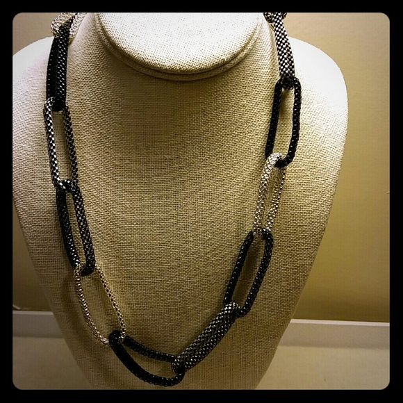 Multi color chain link necklace