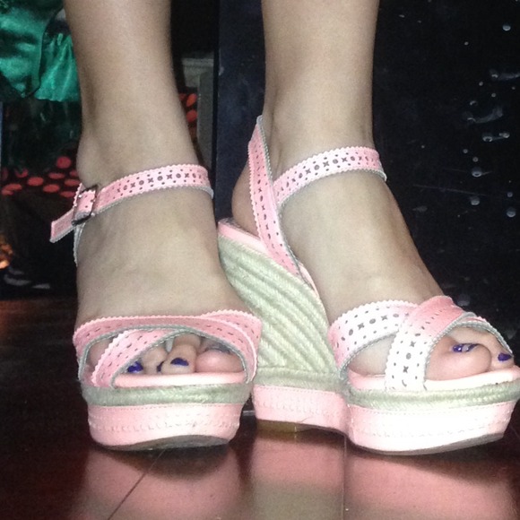 Wedges - Picture 2 of 3