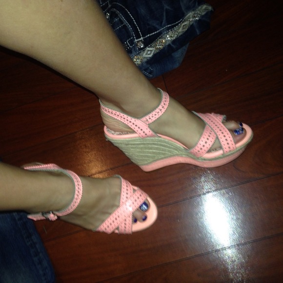 Wedges - Picture 3 of 3