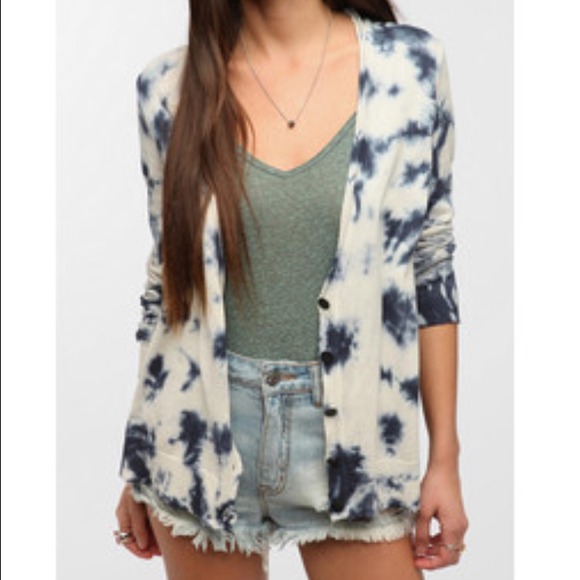 Urban Outfitters Sweaters - Staring at stars tie-dye cardigan