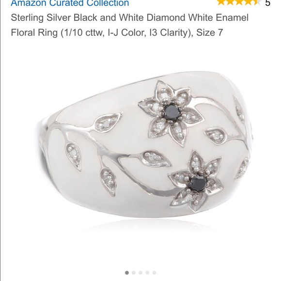 Beautiful ring - Picture 2 of 2