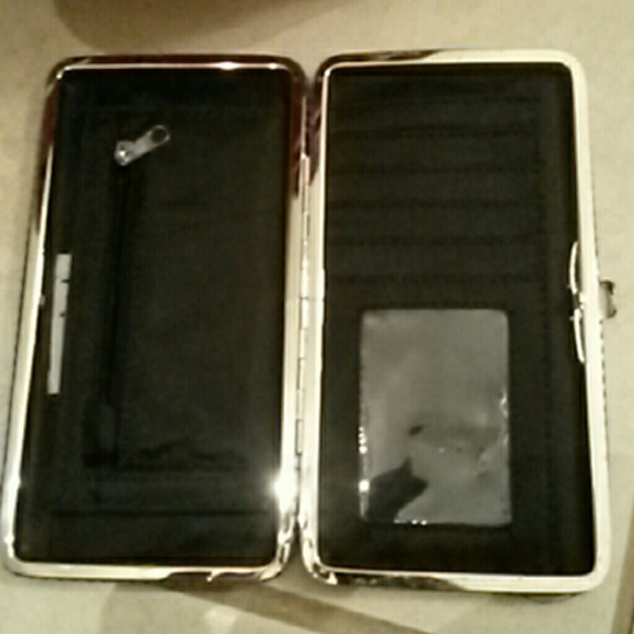 Wallet - Picture 2 of 2