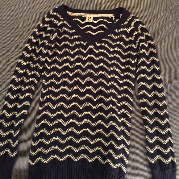Roxy sweatshirt