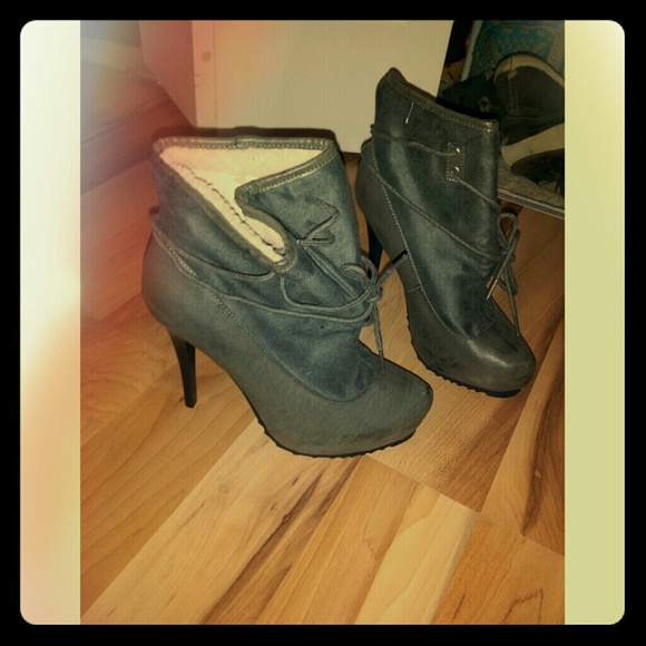Brand new womens size 8 grey boot heels