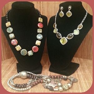 ☆FLASH SALE☆  NECKLACE BUNDLE