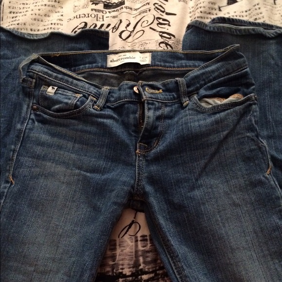 Abercrombie kids jeans