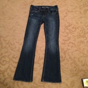 American eagle artist jeans