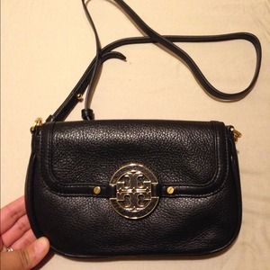 Tory Burch black Amanda Crossbody NWOT