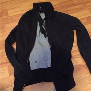 Lululemon sweater