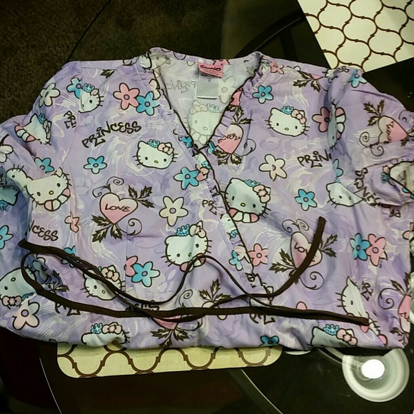 Medium Scrub Tops 2 for $10