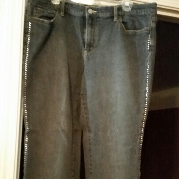 Cuffed black jeans