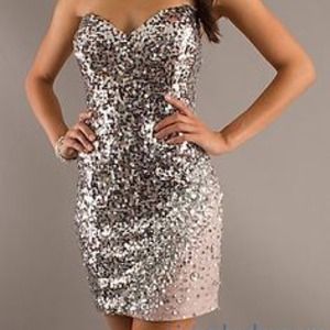 Dave and Johnny short formal dress