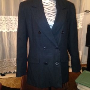 Larry Levine black blazer